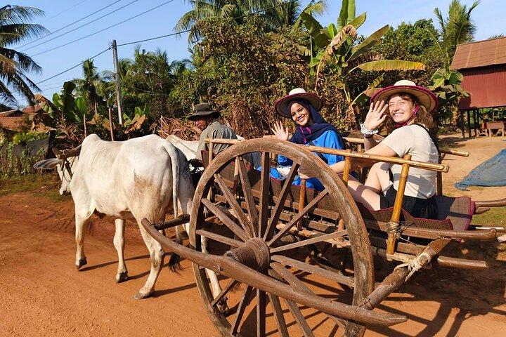 Cambodian Cooking Class and Oxcart Ride with Local Village Tour