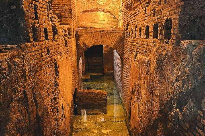 Trevi Fountain Underground Aqueduct and Spanish Steps Tour