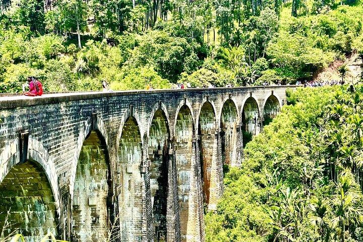 Honeymoon Tour of Sri Lanka 7N/8D