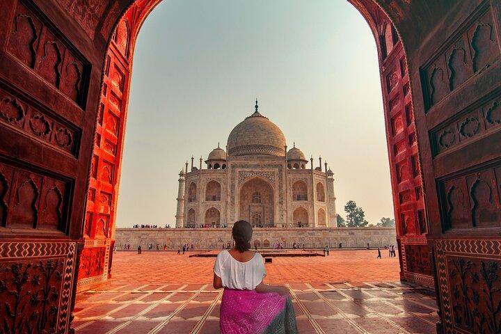 5-Day Private Luxury Golden Triangle Tour to Agra and Jaipur From New Delhi
