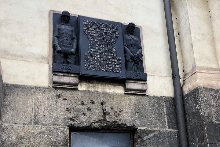 WWII Secrets of Prague: Small Group Tour with Crypt Visit