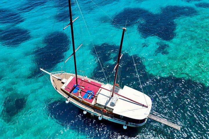 Paros: Gulet Cruise to Antiparos, Blue Lagoon & Despotiko 25guest