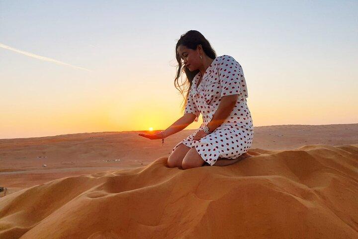 Private Tour to Wadi Bani Khalid & Wahiba Sand Desert with Sunset