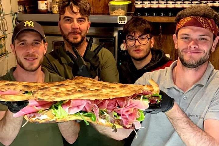 Eat Like a Local: Venice 3-Hour Small-Group Food Tasting Tour
