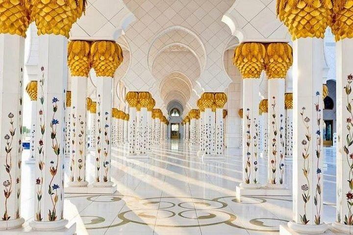 Abu Dhabi City Tour, Grand Mosque, Emirates Palace And The Louvre