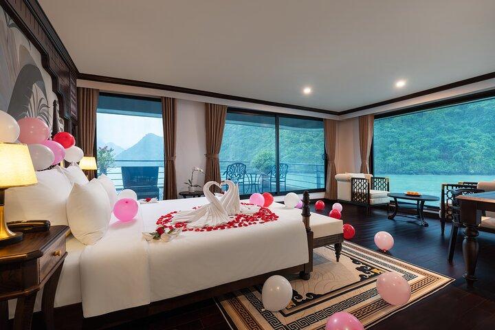 Ha Long & Lan Ha Bay 2D1N Luxury Cruise with Balcony from Hanoi