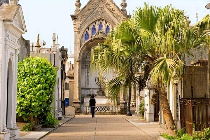 Buenos Aires Highlights Walking Tour with a Guide