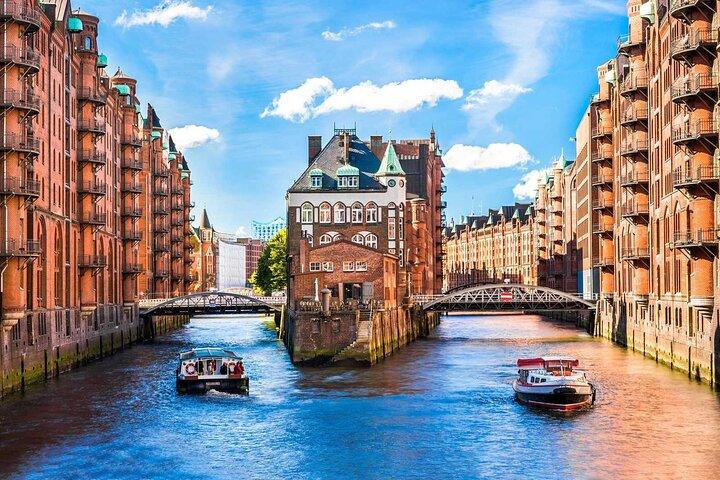Discover Stunning Hamburg: Self-Guided Audio Tour
