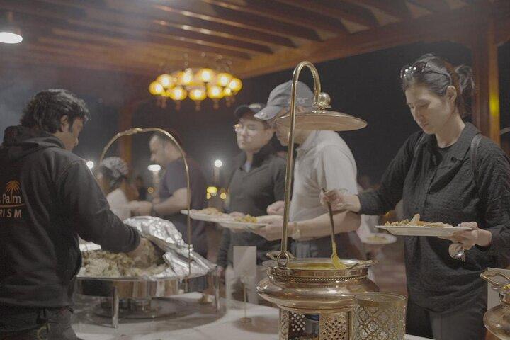 Evening Desert Safari 4x4Jeep,Premium Arab BBQ Dinner,Belly Dance