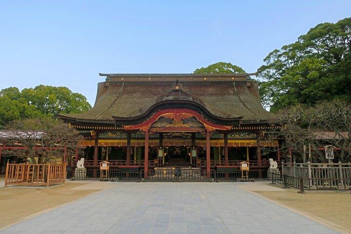 Fukuoka Dazaifu Tenmangu and Fukuoka Tower Private Tour