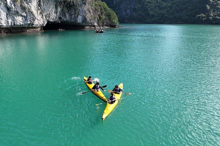 5-Star Luxury Catamaran Cruise Halong Bay & Lan Ha Bay from Hanoi