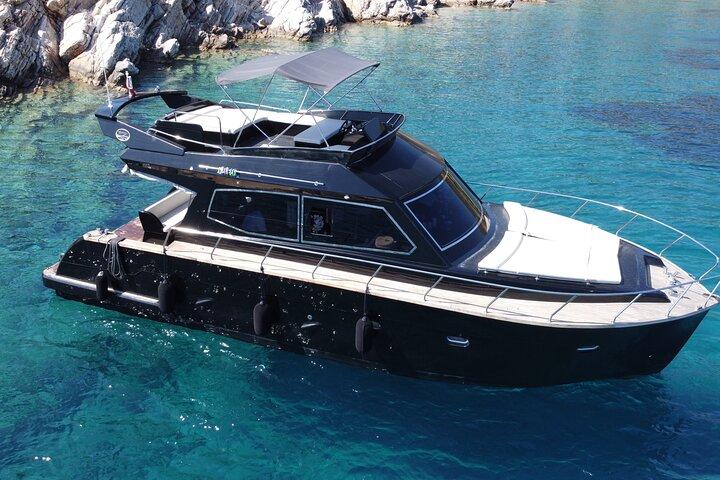 Bodrum Private Motor-Yacht Sunset Tour With Dinner For 3 Hour