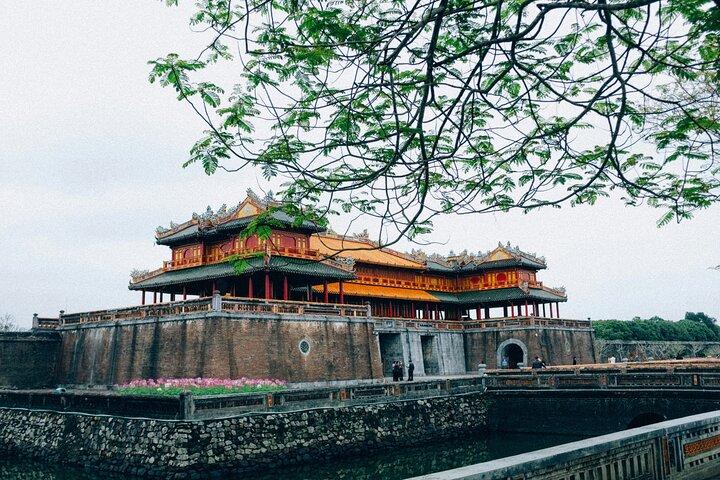 Hue City Tour by Private Car & English-Speaking Driver