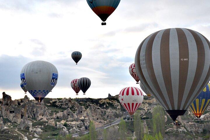 Göreme Cappadocia Hot Air Balloon Sunrise Flight