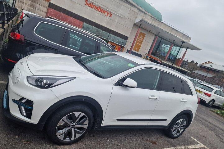 One Way Taxi Transfer from Heathrow Airport to Southampton Port