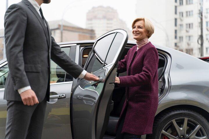 Gatwick Airport Taxi - Private Transfer to/from London