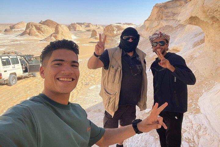 2 Days 1 Night to White and Black Desert from Cairo or Giza