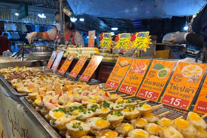 Chiang Mai - Doi Suthep Temple and Street Food Tour