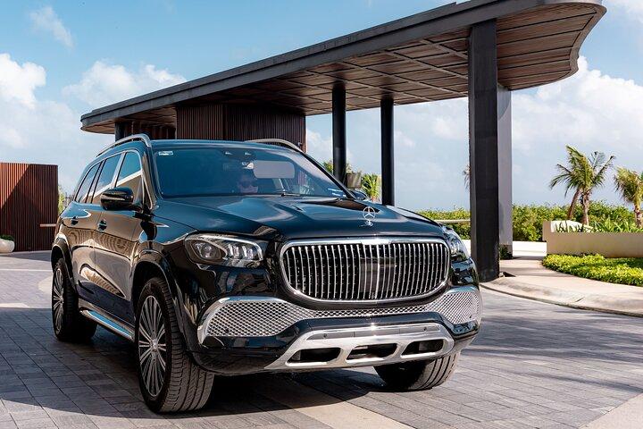 Luxury Transfers in a Mercedes Maybach GLS 600