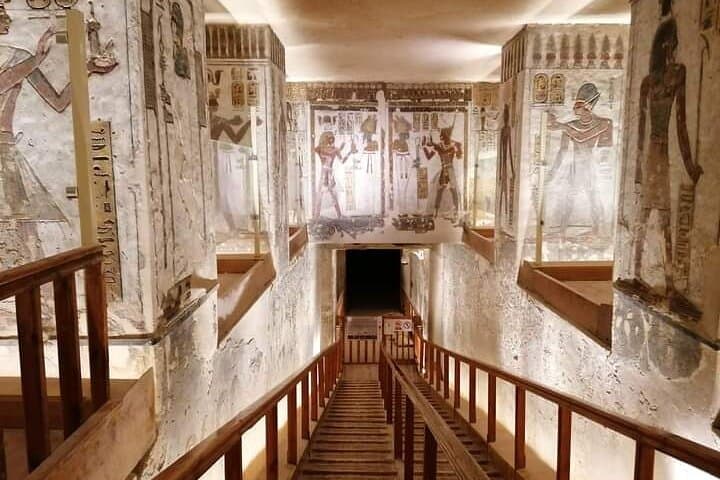 Private Day Tour Luxor West Bank