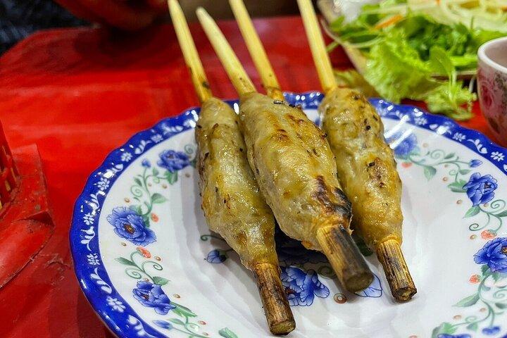 Authentic Hue Street Food Tour with Local Culinary Expert