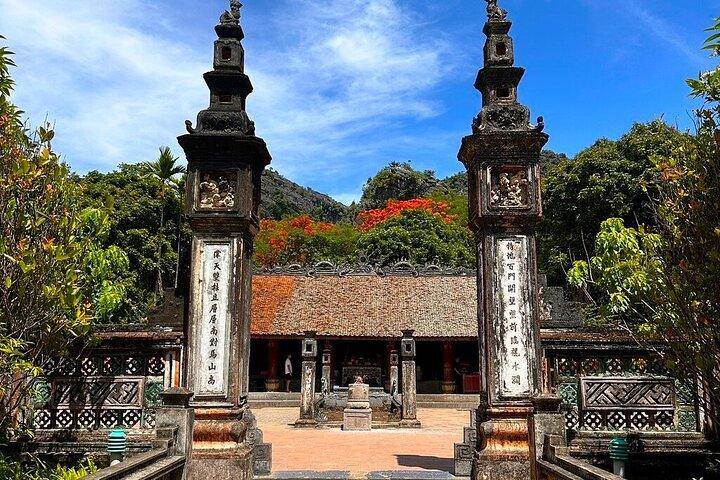Best Seller Ninh Binh Daily-Highlights Tour from Hanoi with Lunch