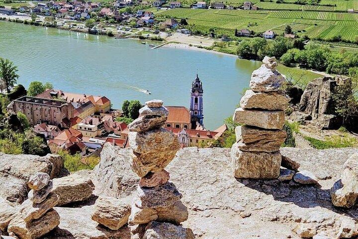 Vienna: Private Tour Wachau Dürnstein and Melk
