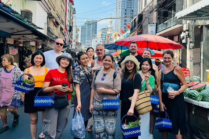 Tingly Thai Cooking Class with Morning Market Tour
