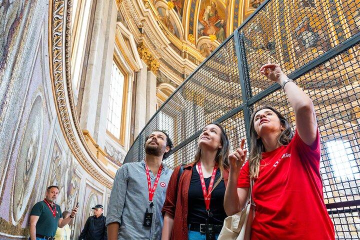 Complete St. Peter's Basilica Tour with Dome Climb