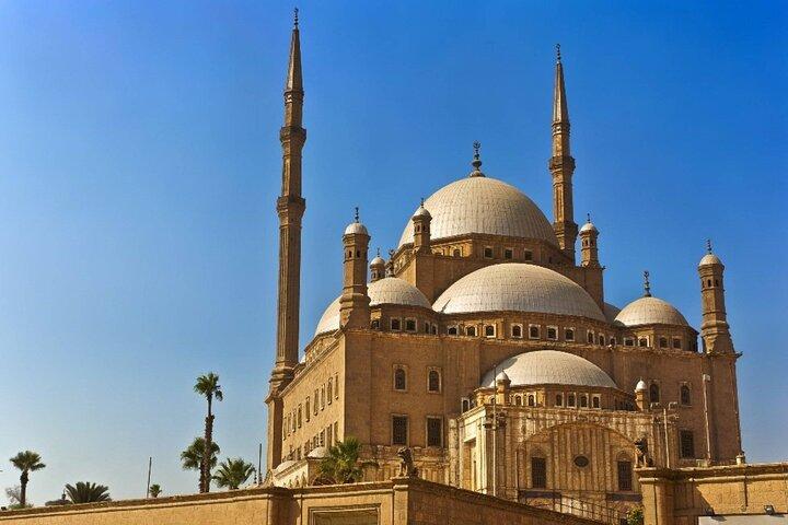 Half Day Private Mosque and Madrasa of Sultan Hassan From Cairo