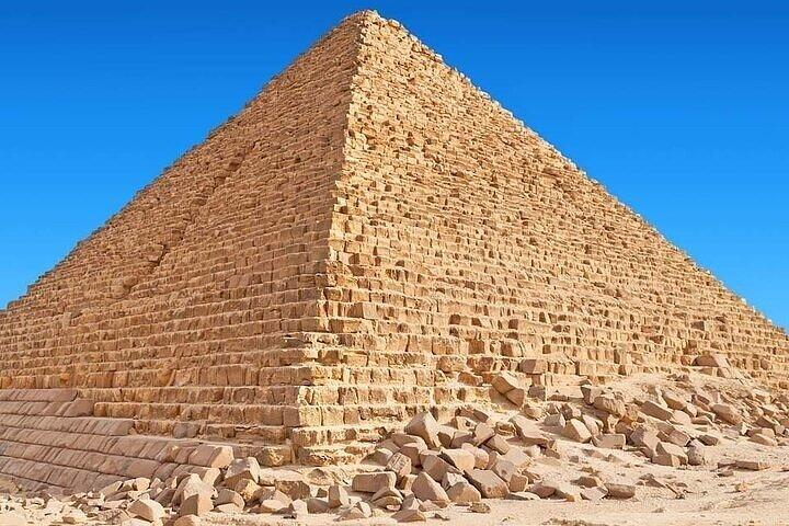 Cairo Layover Tour to Giza Pyramids and Sphinx From Cairo Airport