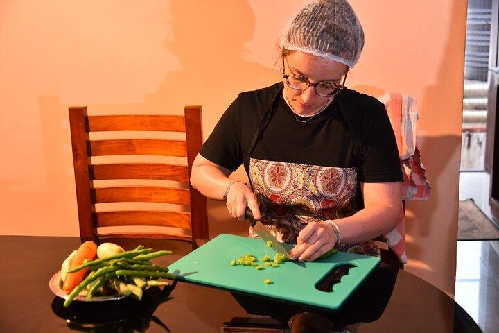 Kerala Traditional Village Cooking Class in Munnar
