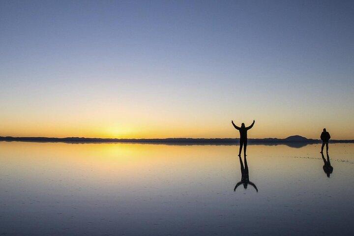 Uyuni Salt Flats 2-Day Tour from La Paz by flight
