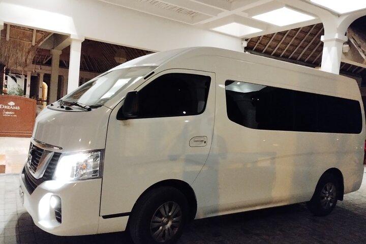 Cancun Airport and Moon Palace Private One way Transfer