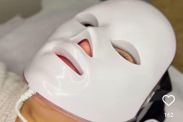 Hydrafacial beauty treatment and facial massage in Marrakech