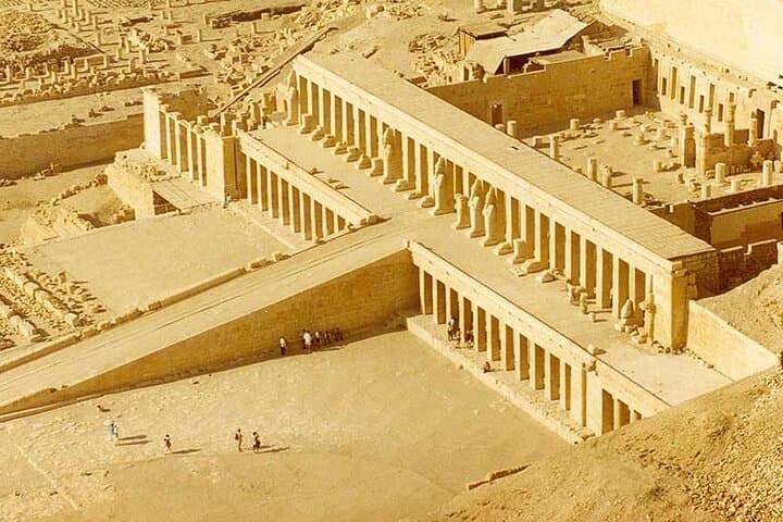 Inclusive Day Tour to Valley of the Kings Hatshepsut and Memnon