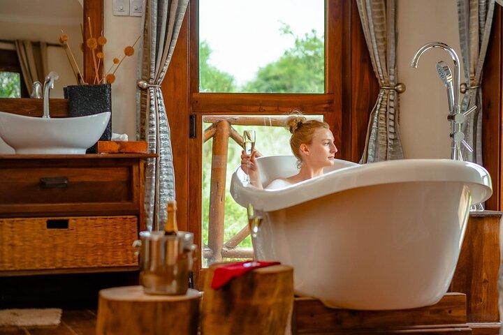 5-Day Luxury Honeymoon Tanzania Safari with 2 Nights Serengeti