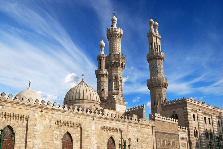 Guided Tour to old Cairo with lunch