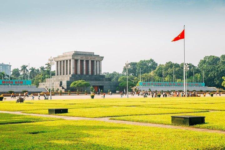 Hanoi City Insights Private Full Day and Guided Tour