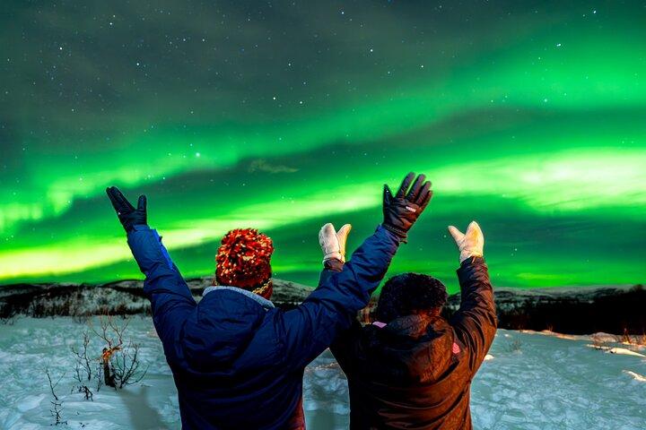 Northern Lights Chase + Photos, Snacks, thermal suits