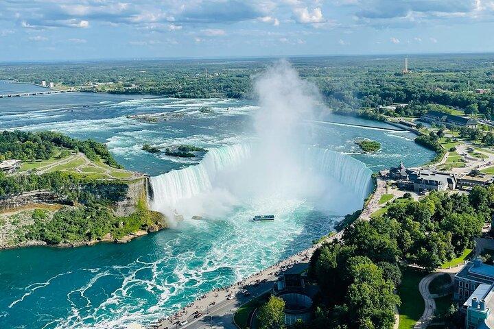 Niagara: Behind The Falls, Skylon Tower Ticket & Tesla Audio Tour