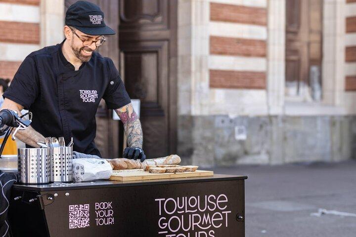 Toulouse Food & History Tour with a Chef (in English)