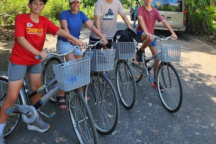 Mekong Delta Tour with Kayaking, Cycling and Cooking