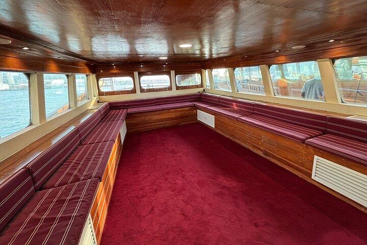 Doha Traditional Dhow Cruise With corniche walk