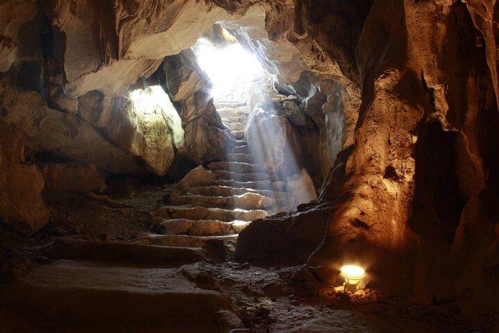 Bai Tu Long Bay 2 Days 1 Night Tour from Hanoi