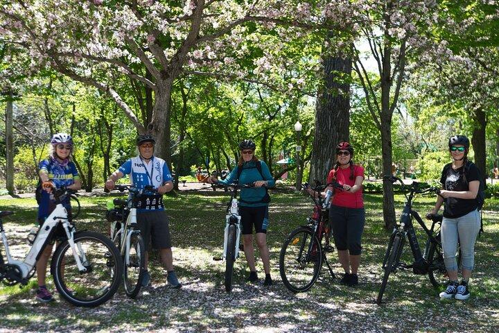 Quebec City : Bike Excursion to Montmorency Falls