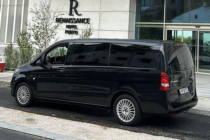 Transfer - Cascais - > Lisbon Airport