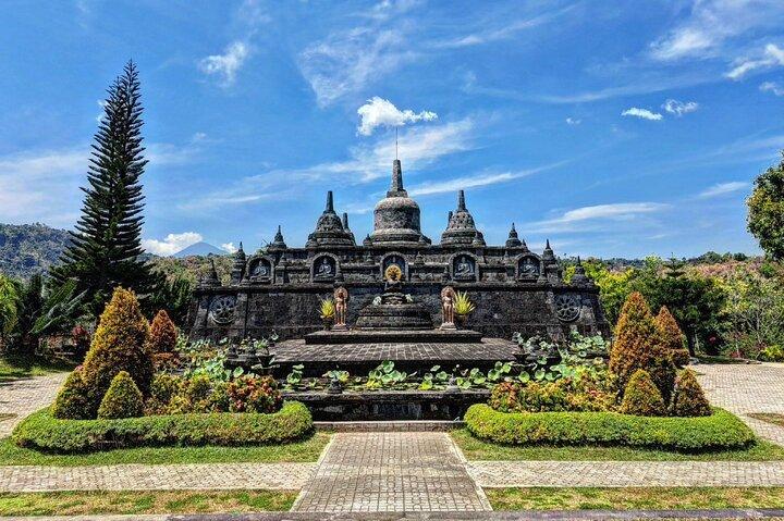 North Bali highlights: Buddhist temple, Waterfall & hot spring