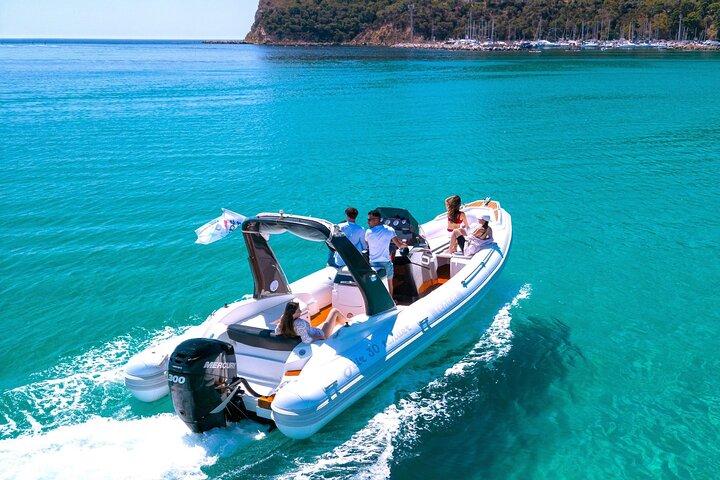 Cagliari Boat Tour with Sardatrips; Swim, Snorkeling, Sip & Snack
