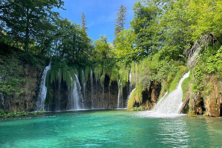 Plitvice Lakes with Ticket & Rastoke Guided Trip from Zagreb